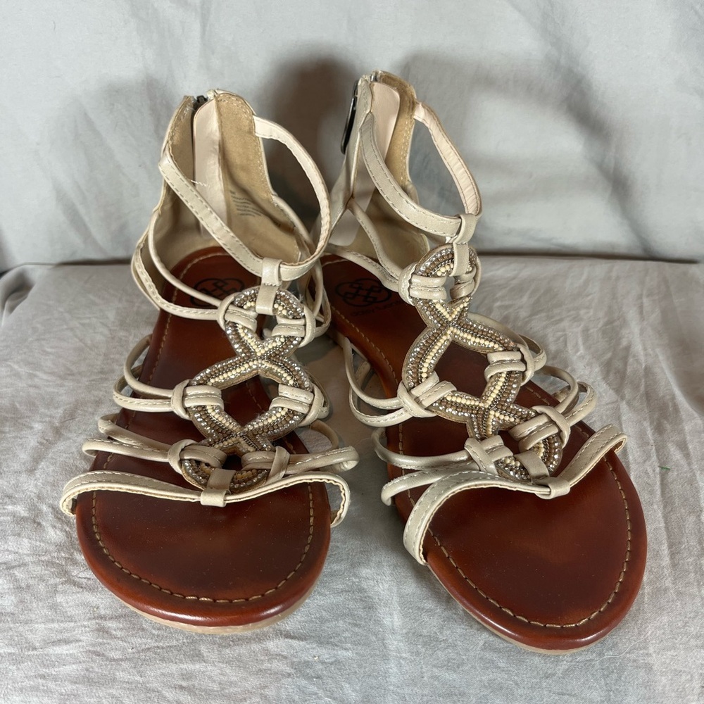 Daisy Fuentes Cream Beaded Sandals